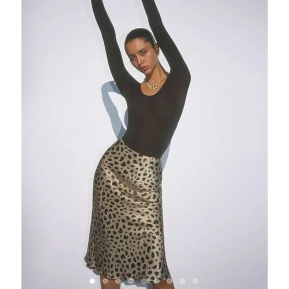 Realisation The Naomi Wild Things Skirt in Tan and Black Small Leopard Womens XS - Picture 2 of 12